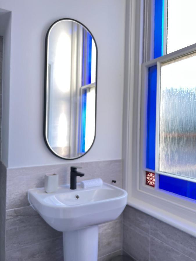 Lovely 1-Bedroom Flat In St Leonards On Sea المظهر الخارجي الصورة